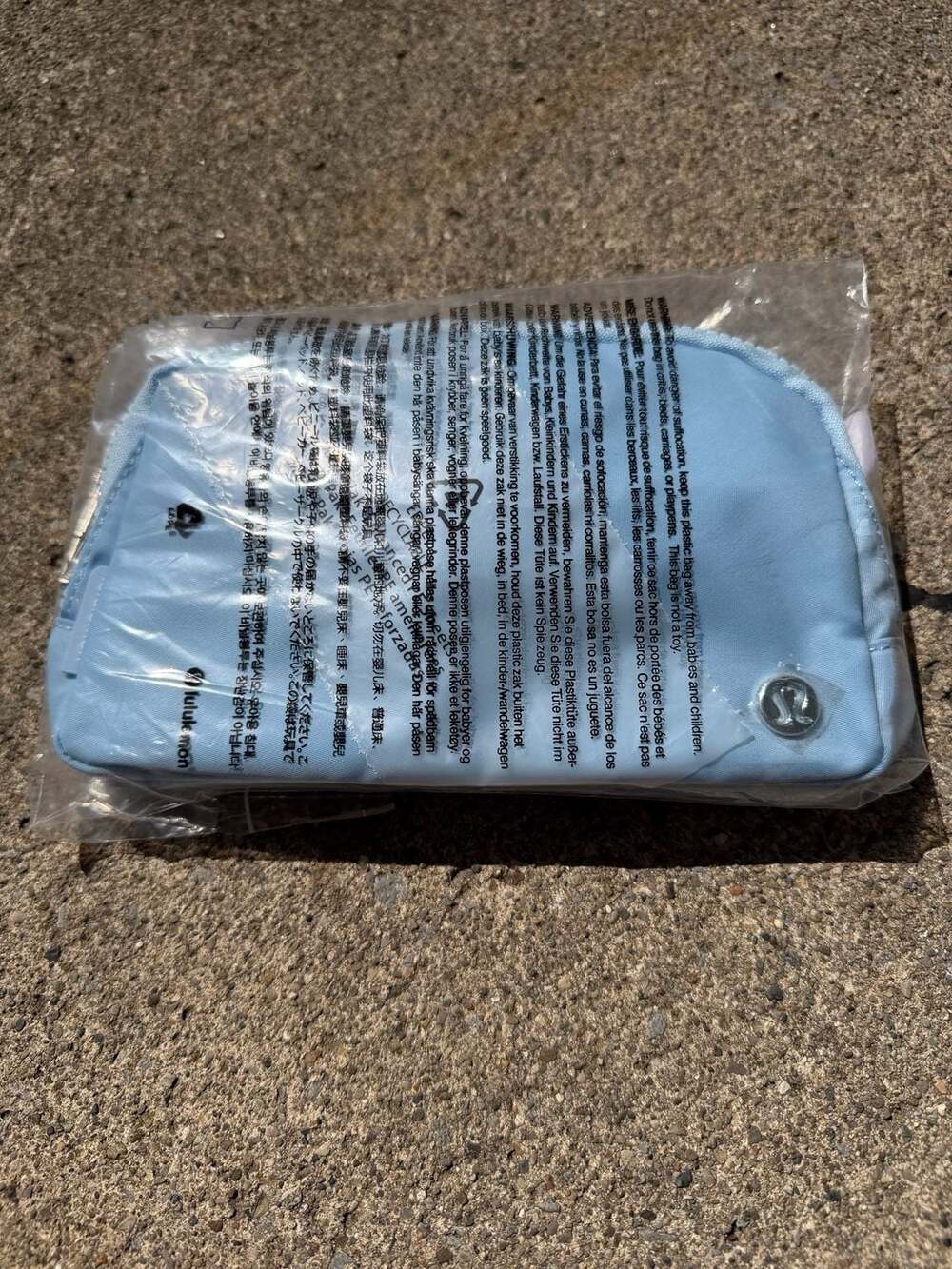 Lululemon Everywhere Belt Bag Size O/S Windmill
